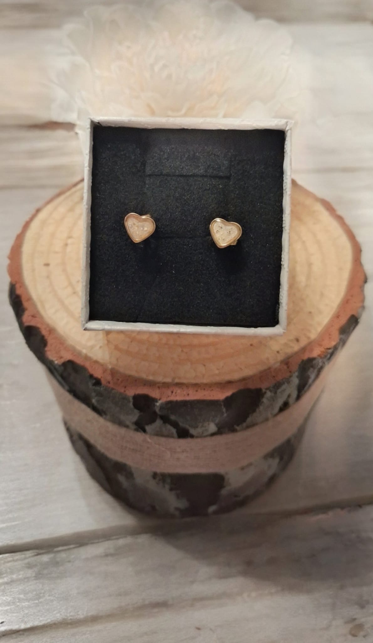 8mm Heart Stud Earrings (Gold-plated Stainless Steel)