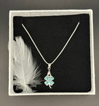 Four-Leaf Clover Pendant (925 Sterling Silver)